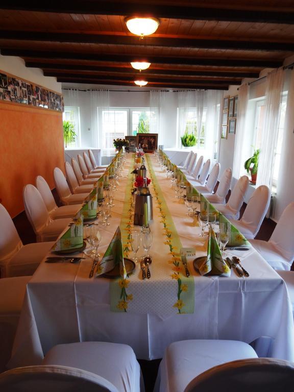 Ka&Ka Hotel Garni Warsow Bagian luar foto